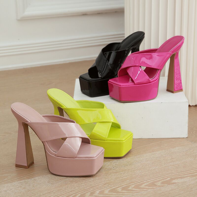 라프넬 15cm 에나멜 가보시 키높이 통굽 뮬 킬힐 샌들 4color 상세 이미지 2
