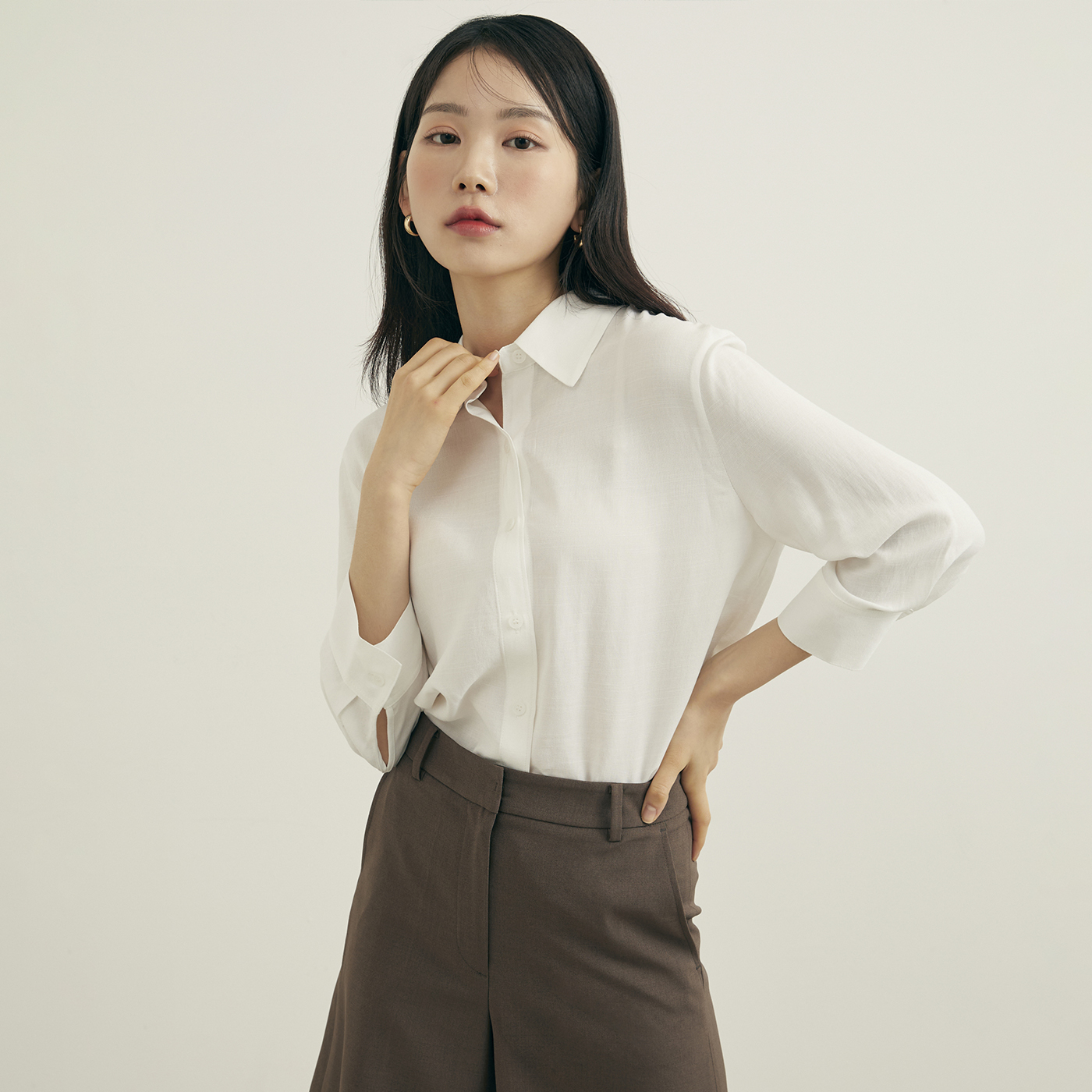 로엠 베이직 린넨라이크 7부 셔츠 RMYWD24R01 - 상세 이미지 3