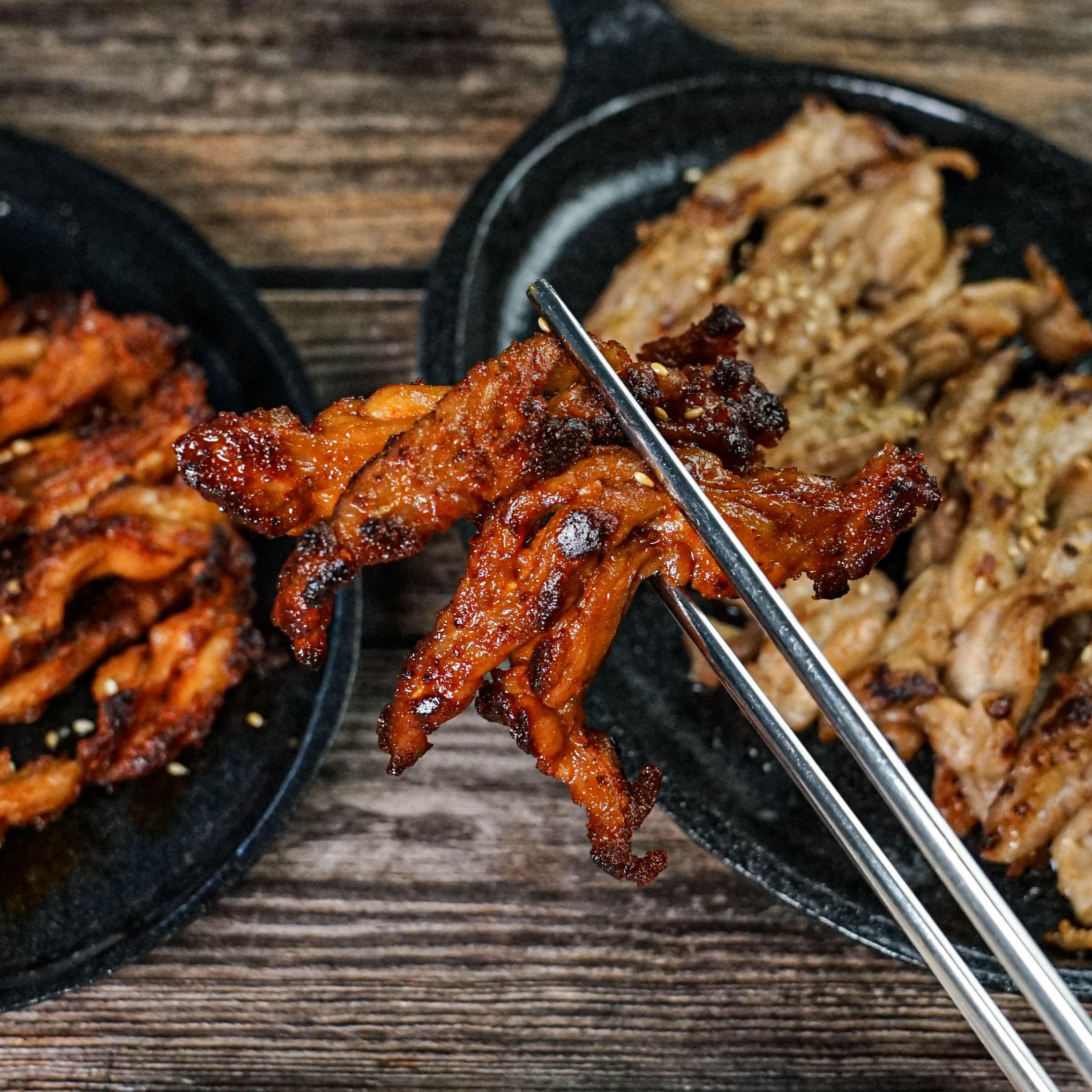 형닭마켓 닭목살 구이 수비드 매콤, 소금 양념 부드러운 식감 육즙가득 간편야식 250g