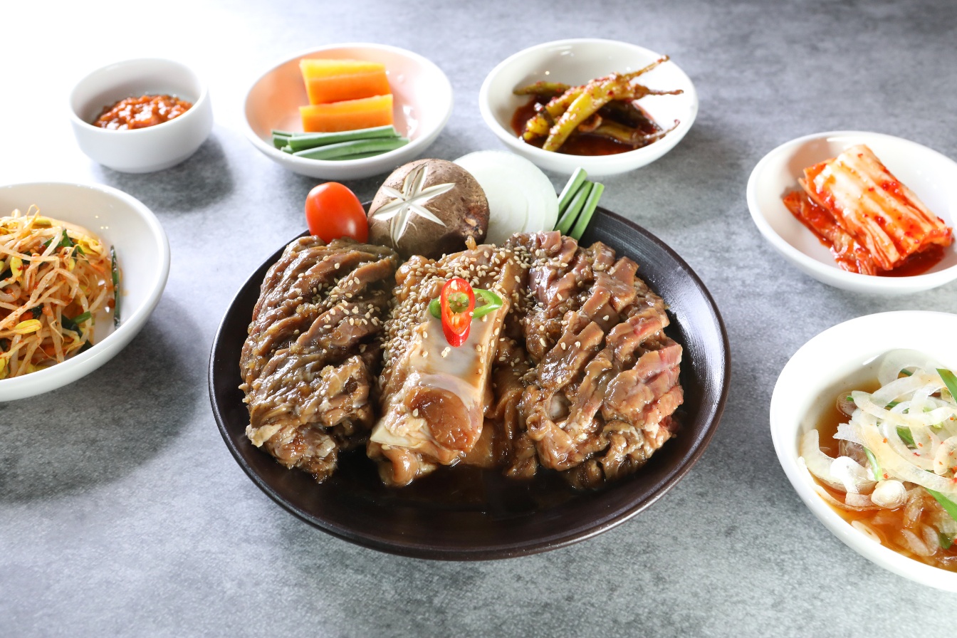 돼지 특제 인삼 양념 갈비 1Kg X 3팩 이미지 6