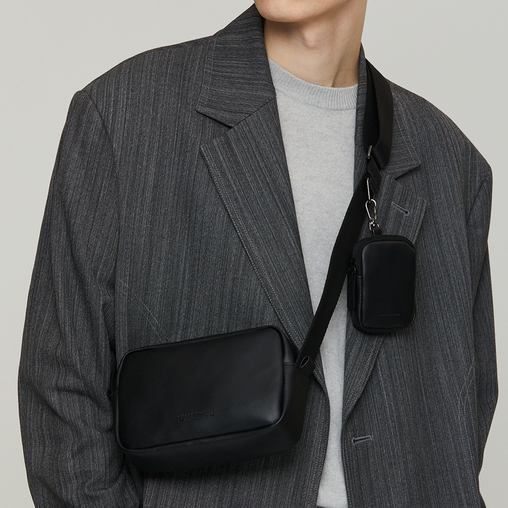 내셔널 퍼블리시티 CASPER HQ 미니 크로스백