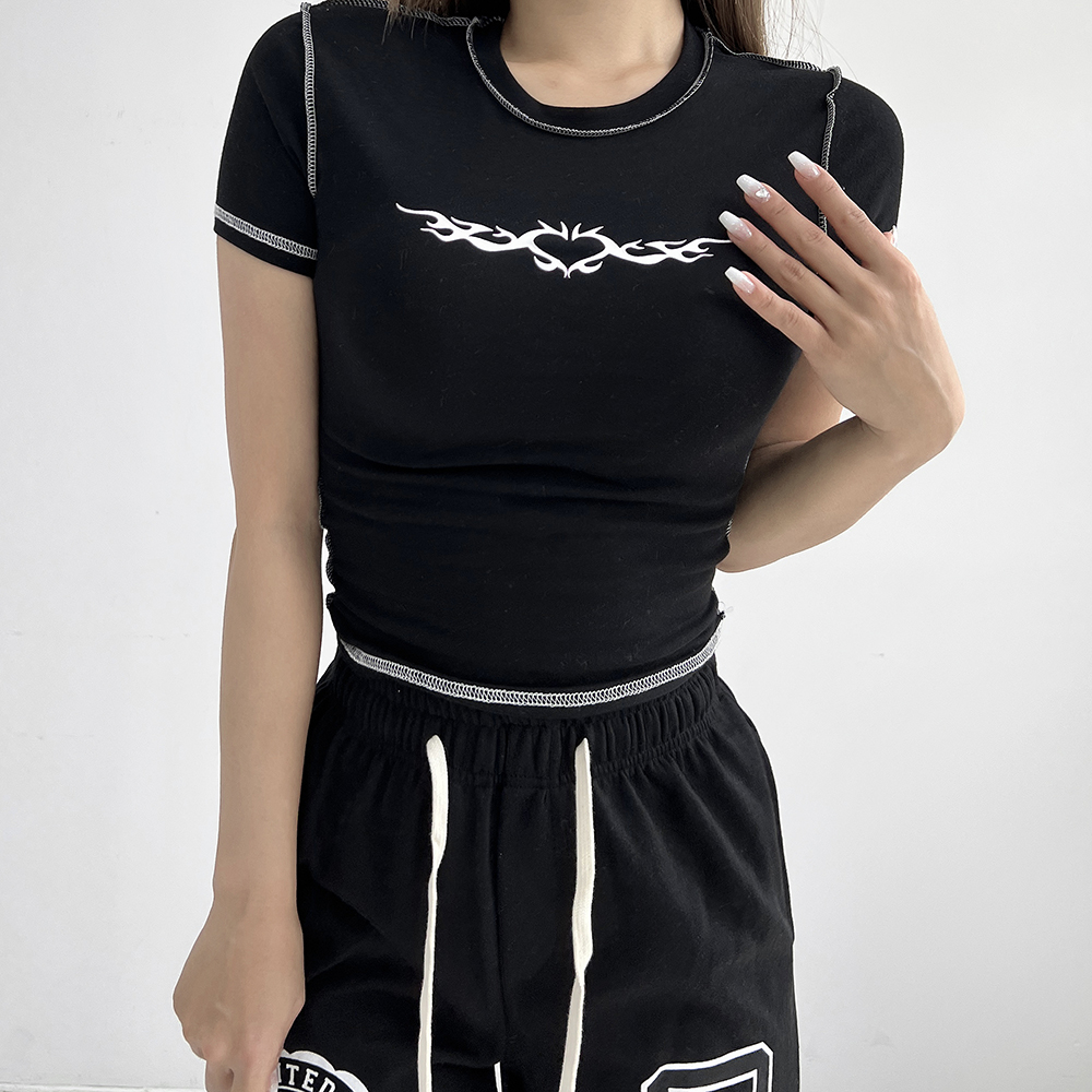 스티치 하트 러브 프린팅 슬림핏 반팔 크롭티셔츠 3color 이미지 1