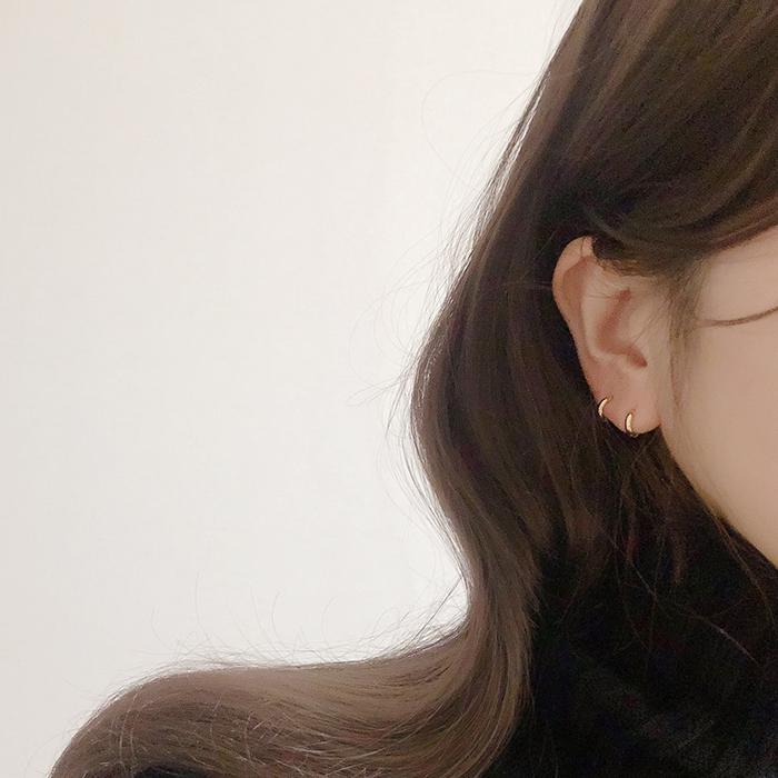 심플 미니 민자 원터치 링 귀걸이 2컬러 티타늄 - 상품 이미지