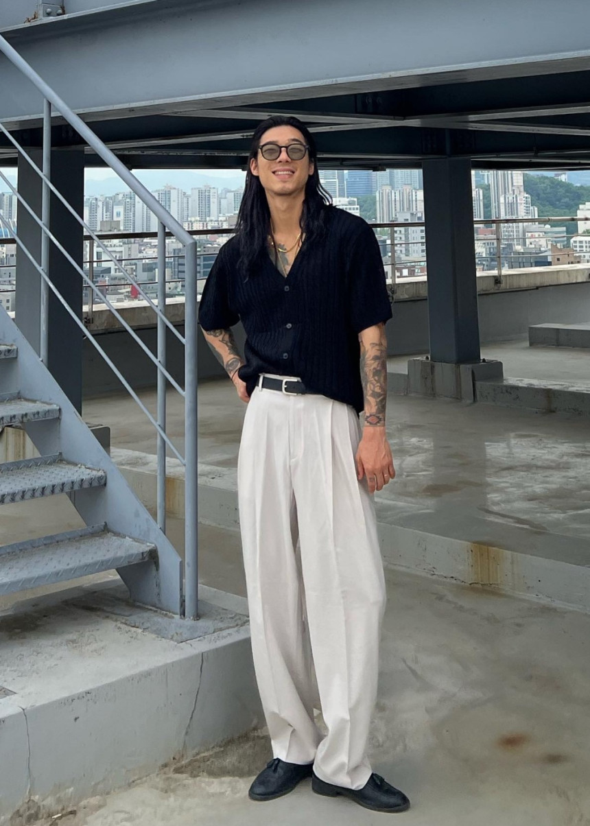 %EB%B8%94%EB%9E%99_%EC%9D%BC%EC%83%81%EC%BB%B7KakaoTalk_Photo_2023-05-09-13-57-27_017