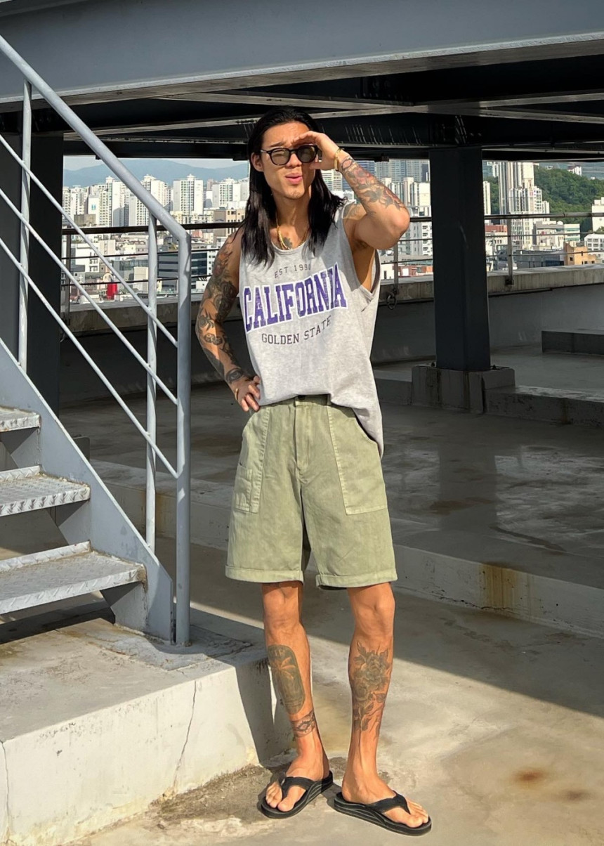 %EA%B7%B8%EB%A0%88%EC%9D%B4_%EC%9D%BC%EC%83%81%EC%BB%B7KakaoTalk_Photo_2023-05-09-13-56-37_026_%EB%B3%B5%EC%82%AC%EB%B3%B8