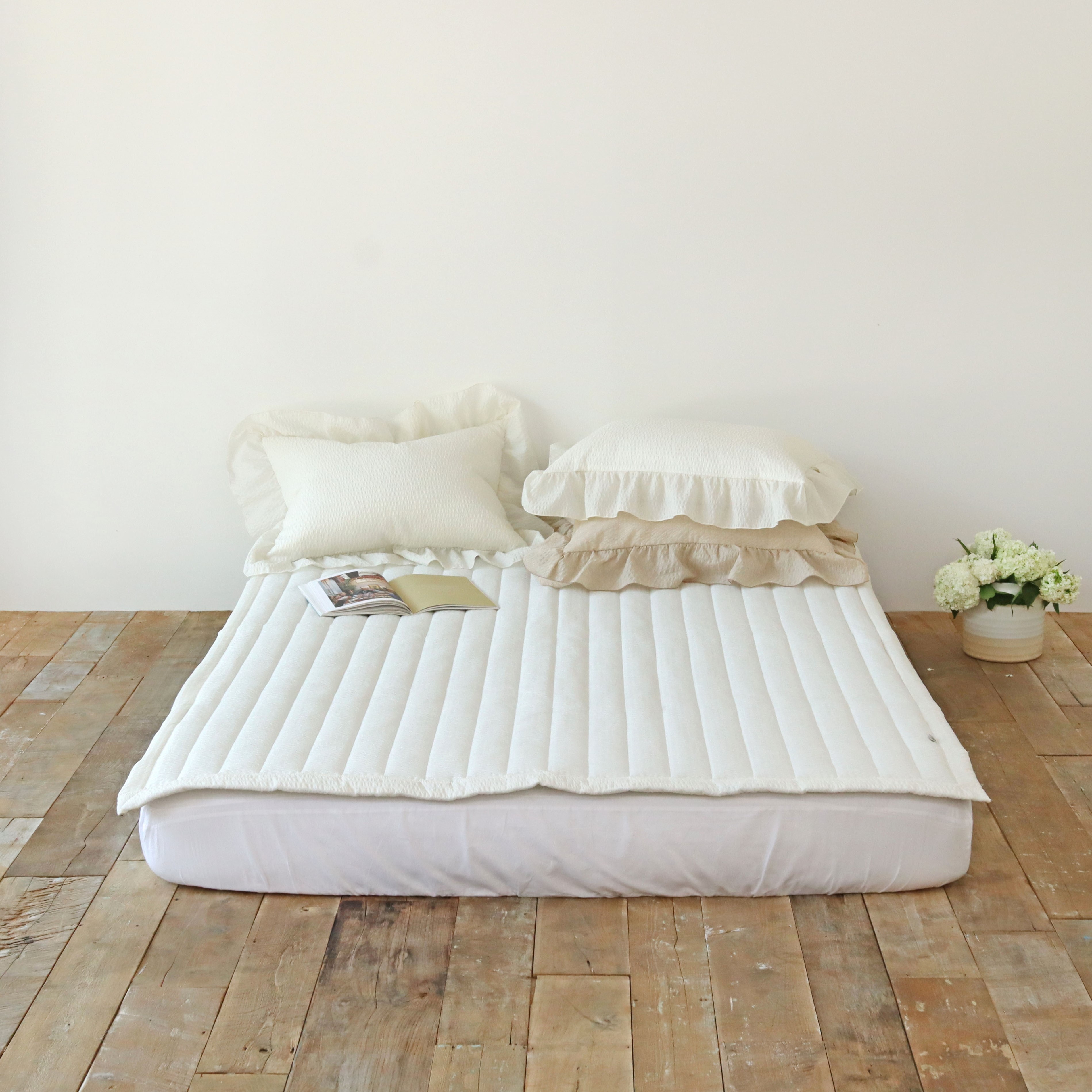 솔리드 에어워싱 시어서커 미끄럼방지 고정밴드 논슬립 침대 여름 패드 Q