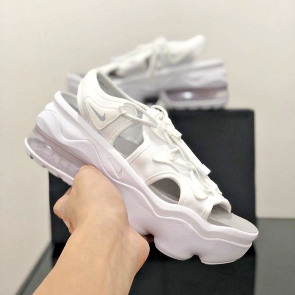 나이키 에어맥스 코코샌들 여성 여름신발 화이트