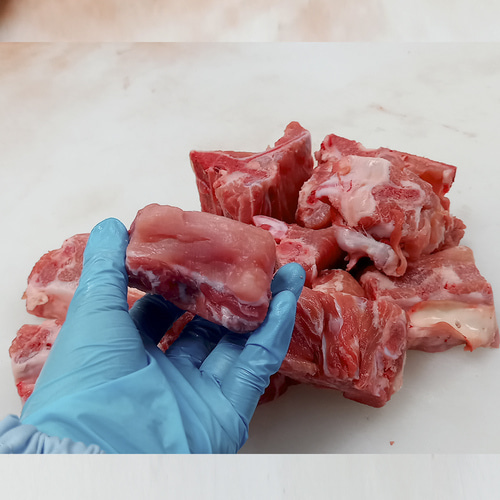 한돈 돼지등뼈 대용량 3kg 1등급 등뼈 감자탕뼈 감자탕재료