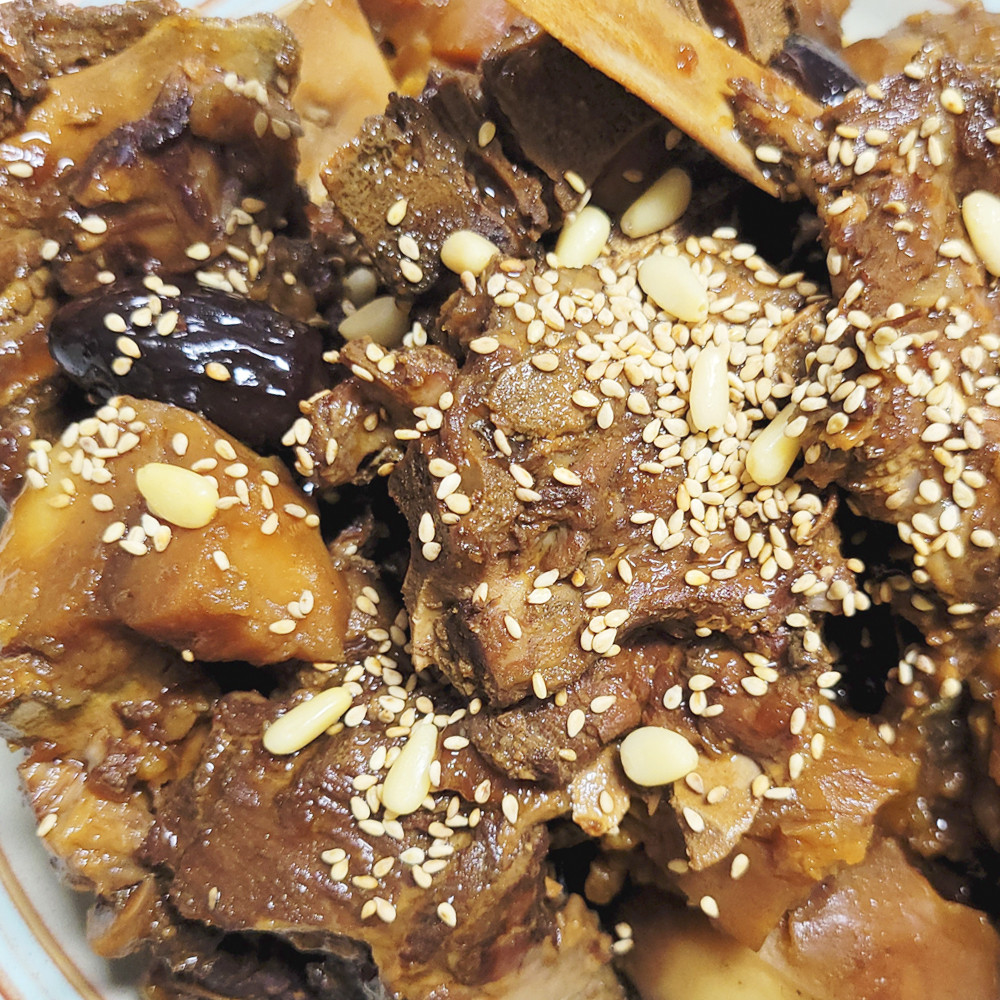 한돈 돼지등뼈 대용량 3kg 1등급 등뼈 감자탕뼈 감자탕재료