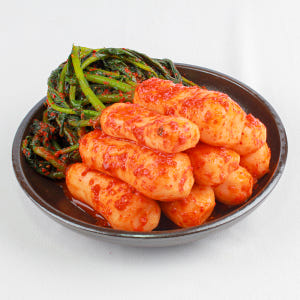 맛있는 수제 전라도 가정식 국내산 총각김치 5kg 맛있게 먹은 솔직 후기 - 상품 이미지 4