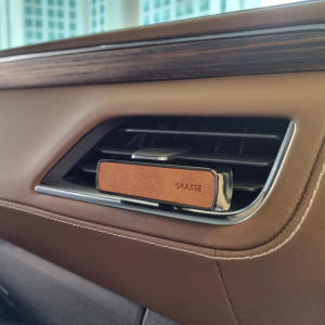 [불스원] 그라스 레더스틱 송풍구 차량용 방향제 리필(3개입) 아쿠아 실사용 후기 | 효과 있을까? - 상품 이미지 3