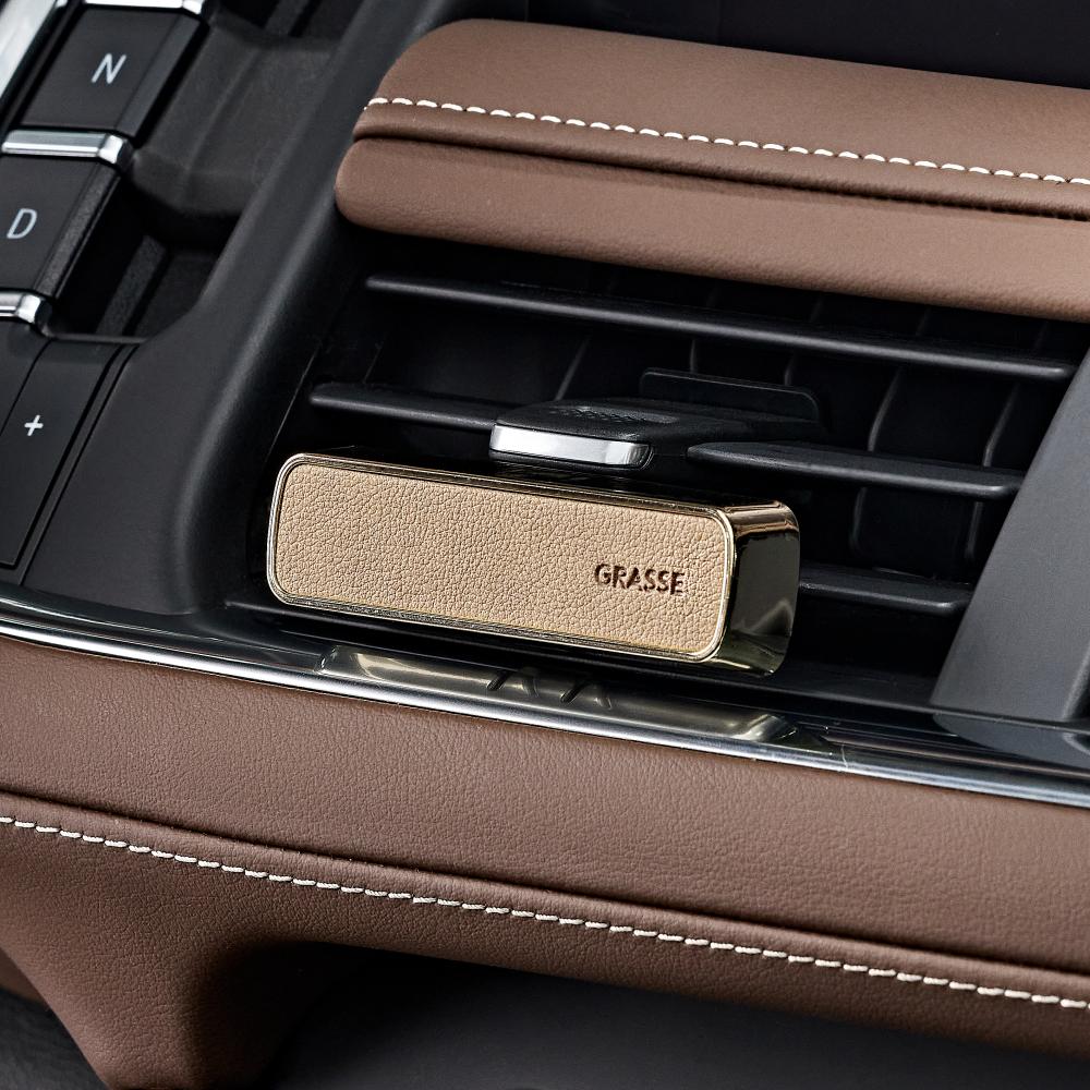 [불스원] 그라스 레더스틱 송풍구 차량용 방향제 아쿠아