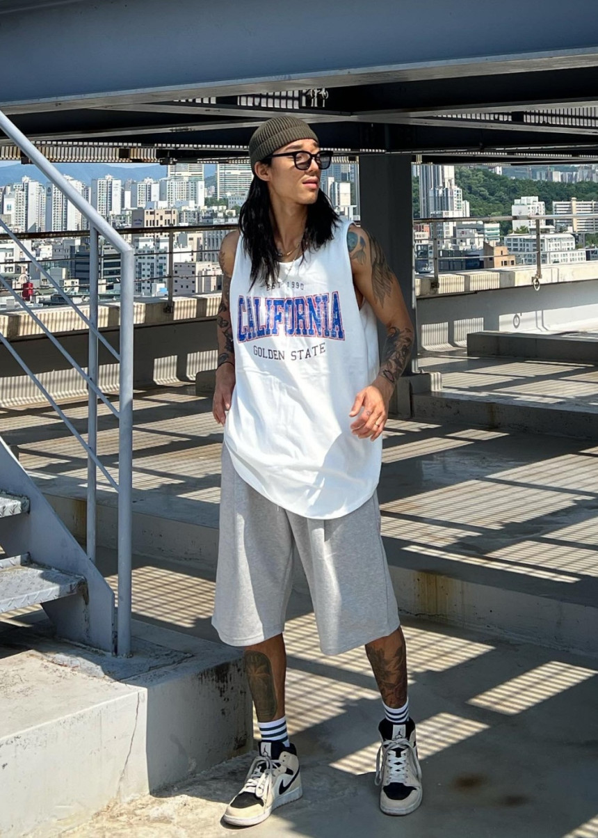 %ED%99%94%EC%9D%B4%ED%8A%B8_%EC%9D%BC%EC%83%81%EC%BB%B7KakaoTalk_Photo_2023-05-17-15-01-18_026