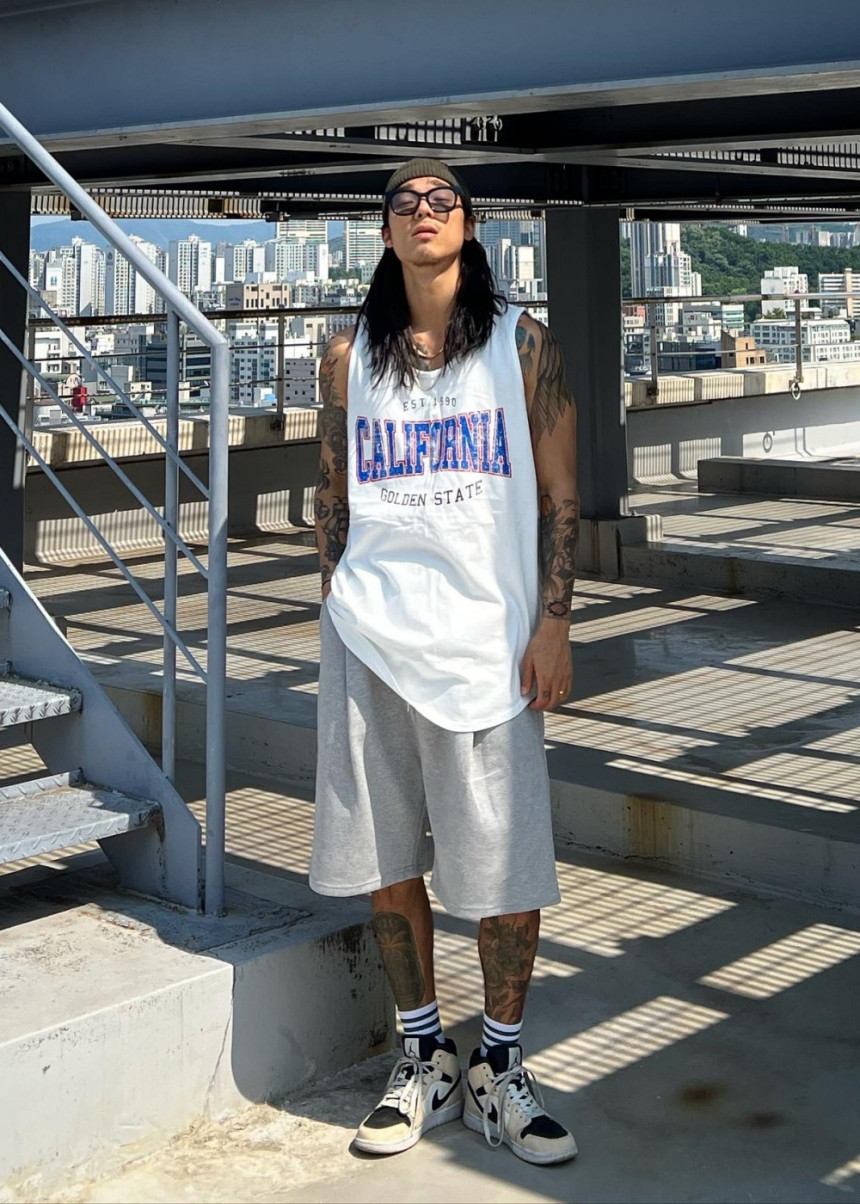 %ED%99%94%EC%9D%B4%ED%8A%B8_%EC%9D%BC%EC%83%81%EC%BB%B7KakaoTalk_Photo_2023-05-17-15-01-18_027