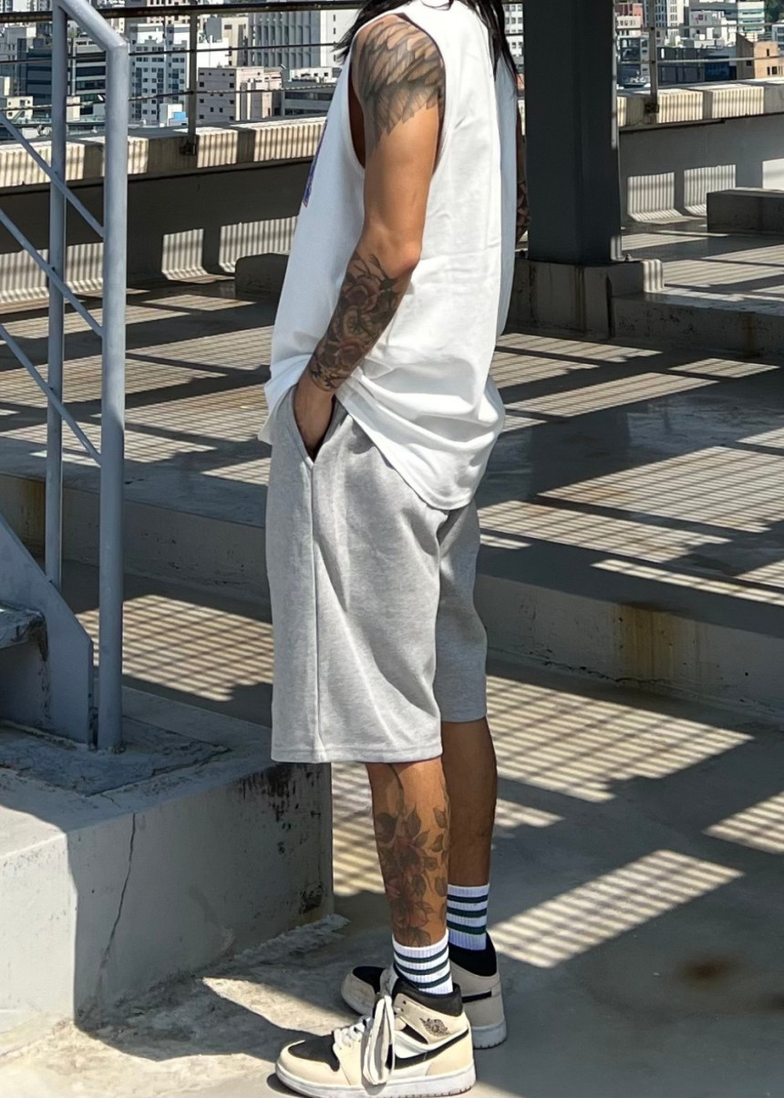 %ED%99%94%EC%9D%B4%ED%8A%B8_%EC%9D%BC%EC%83%81%EC%BB%B7KakaoTalk_Photo_2023-05-17-15-00-32_021