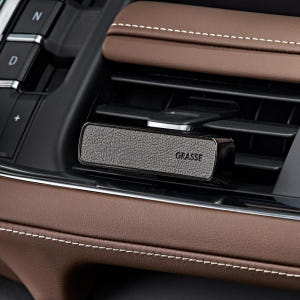 [불스원] 그라스 레더스틱 송풍구 차량용 방향제 리필(3개입) 아쿠아 실사용 후기 | 효과 있을까? - 상품 이미지 2