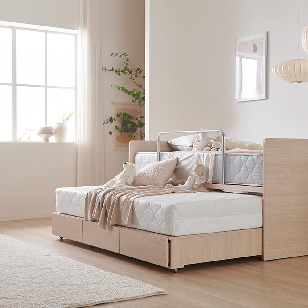 장인가구 피터 E0등급 2단 슬라이딩 수납침대S 7존포켓매트