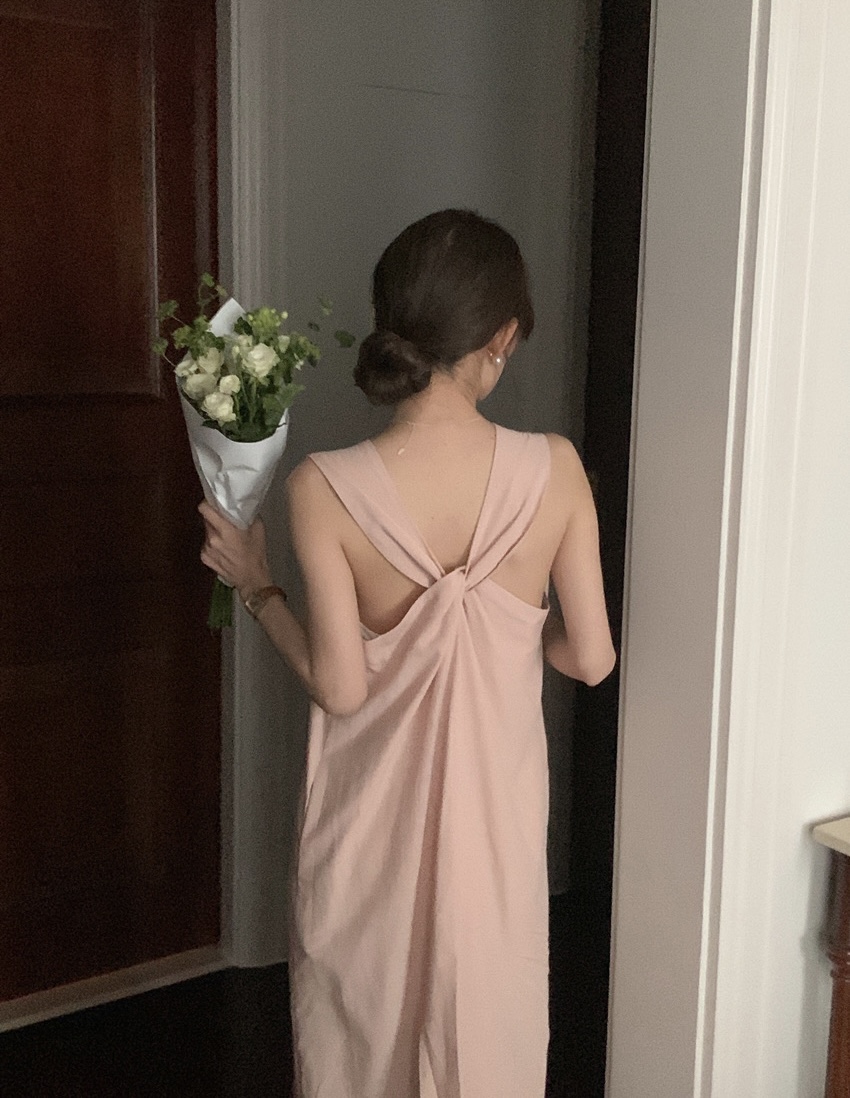 쥬시 뒷리본 드레이프 백리스 휴양지 바캉스 꼬임 민소매 나시 A라인 롱 원피스