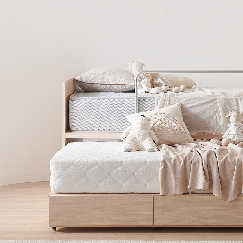 장인가구 피터 E0등급 2단 슬라이딩 수납침대S 7존포켓매트