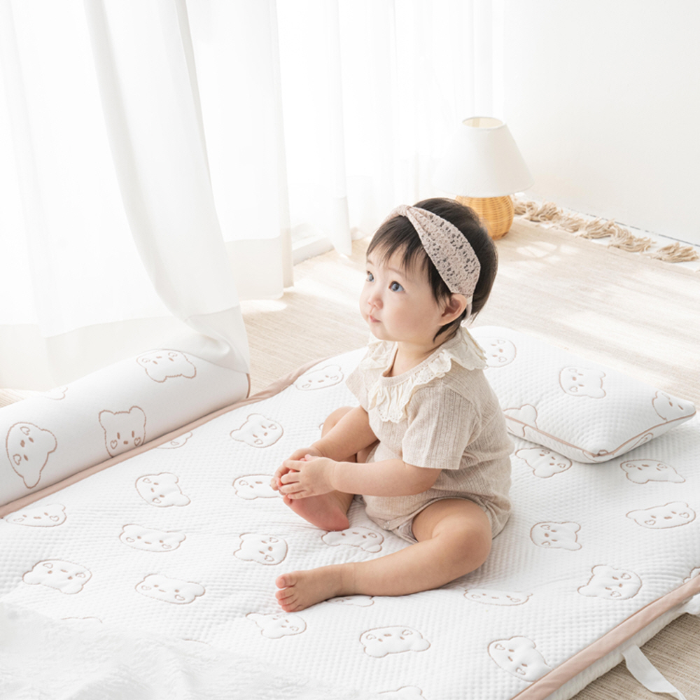 메리투투 쿨한 치크베어 듀라론 유아 아기쿨매트 냉감 낮잠패드 밴딩형