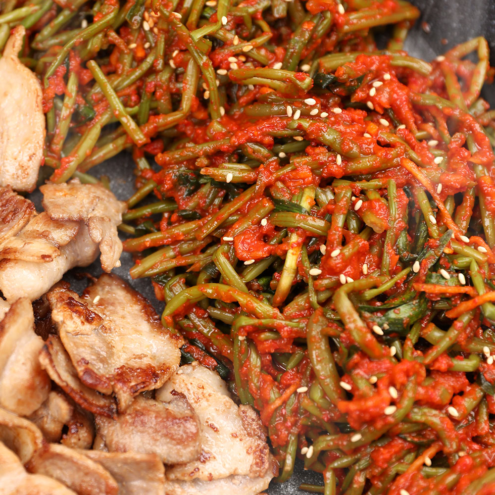 셰프애찬 제철 별미 김치 국산 고구마줄기 고구마순 김치 1kg, 1개 이미지 6