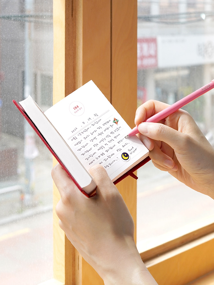 리훈 오늘기억 성인일기장 만년일기 투머치토커 A6다이어리, 1개 이미지 3