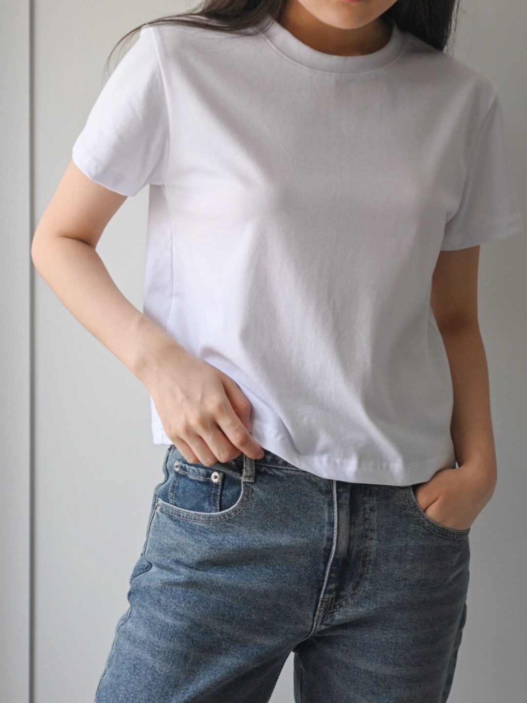 6컬러 뒷트임 세미크롭 면 반팔티셔츠 이미지 2