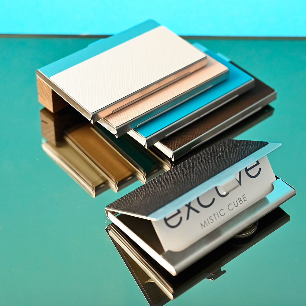 남자 수제 명함지갑 케이스 가죽 하드 카드 홀더 이니셜각인 제품 이미지