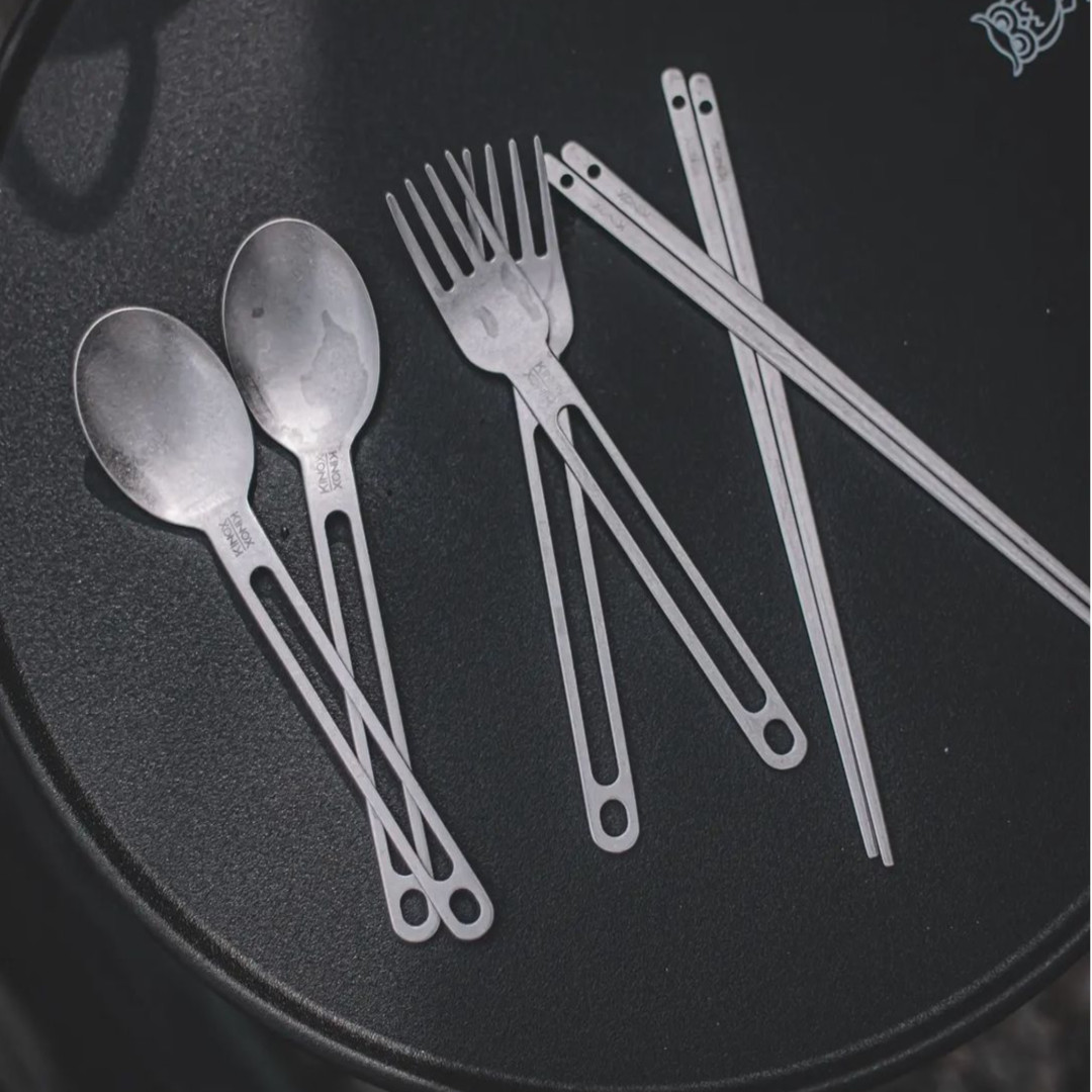 키녹스 캠핑반합 실속 패키지 시에라300 커트러리 블랙멀티카모 기어백 포함