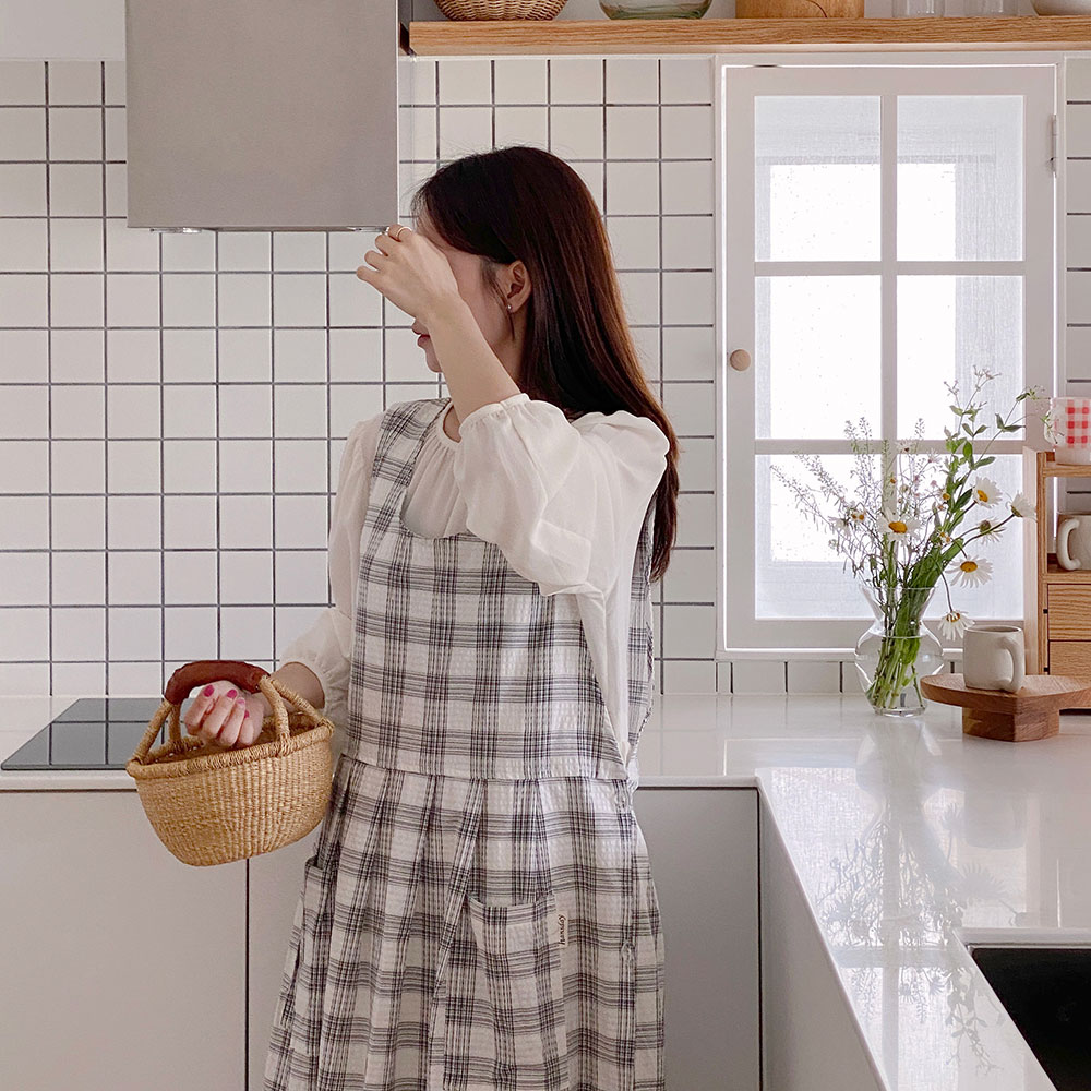 한스데이 썸머체크 장금이 에이프런 단추형 여름 원피스 어린이집 앞치마