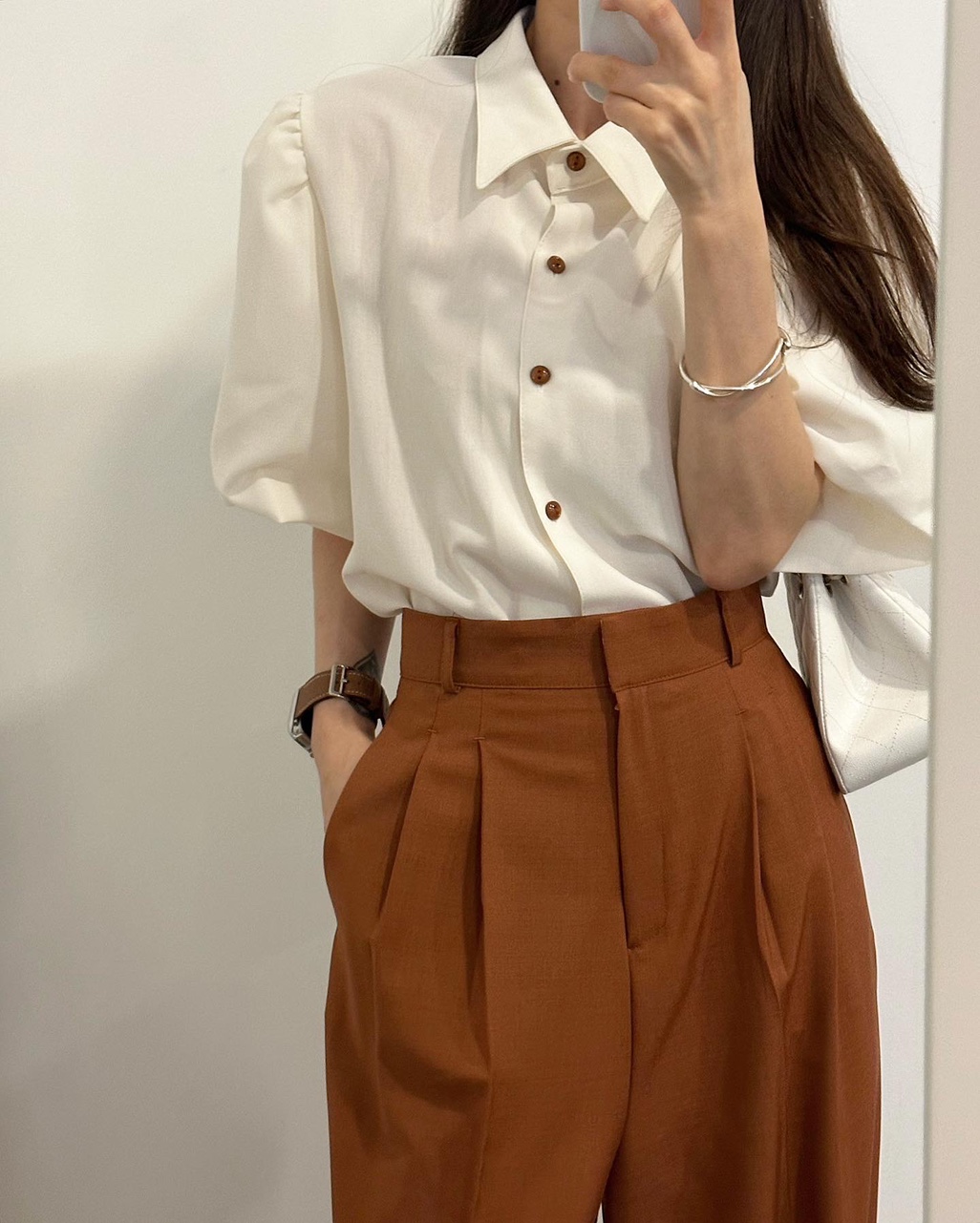 포인 여성 여름 썸머 루즈핏 오버핏 반팔 소매 퍼프 블라우스 이미지 2