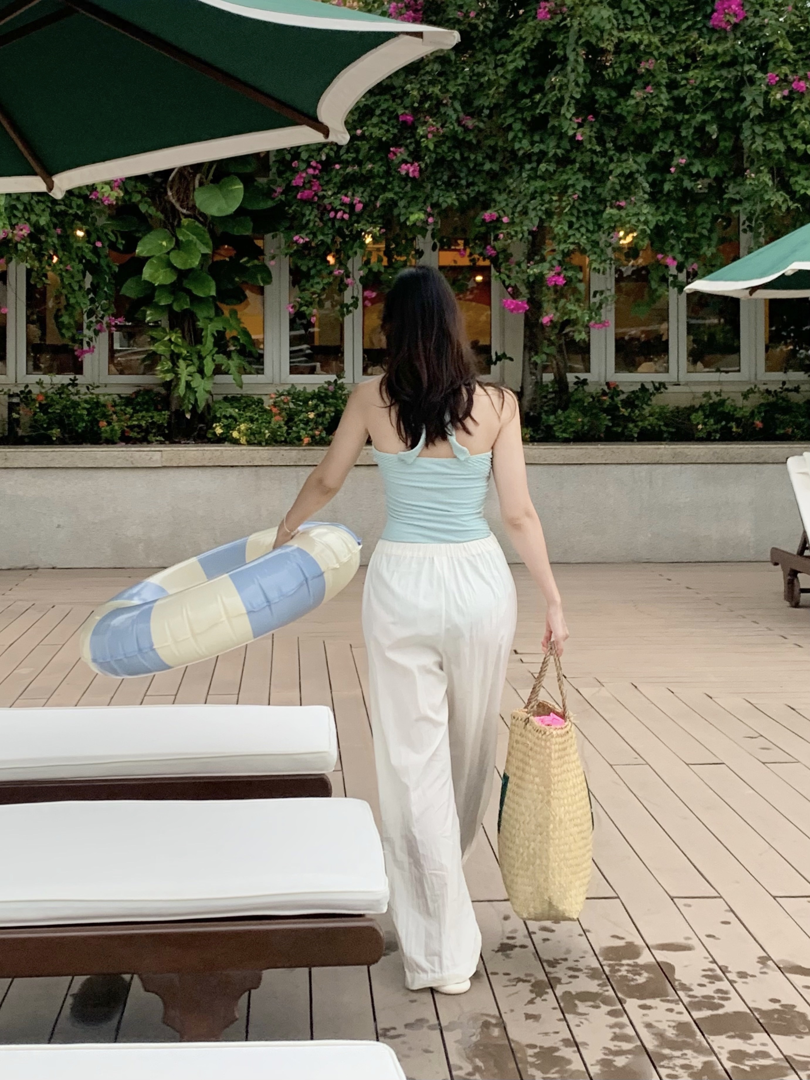 1600장돌파[무배/당일] 🍸(S,M,L) 민트 바스트 트임 홀터넥 고급스러운 수입 여성 모노키니 니트비키니 상세 이미지 35