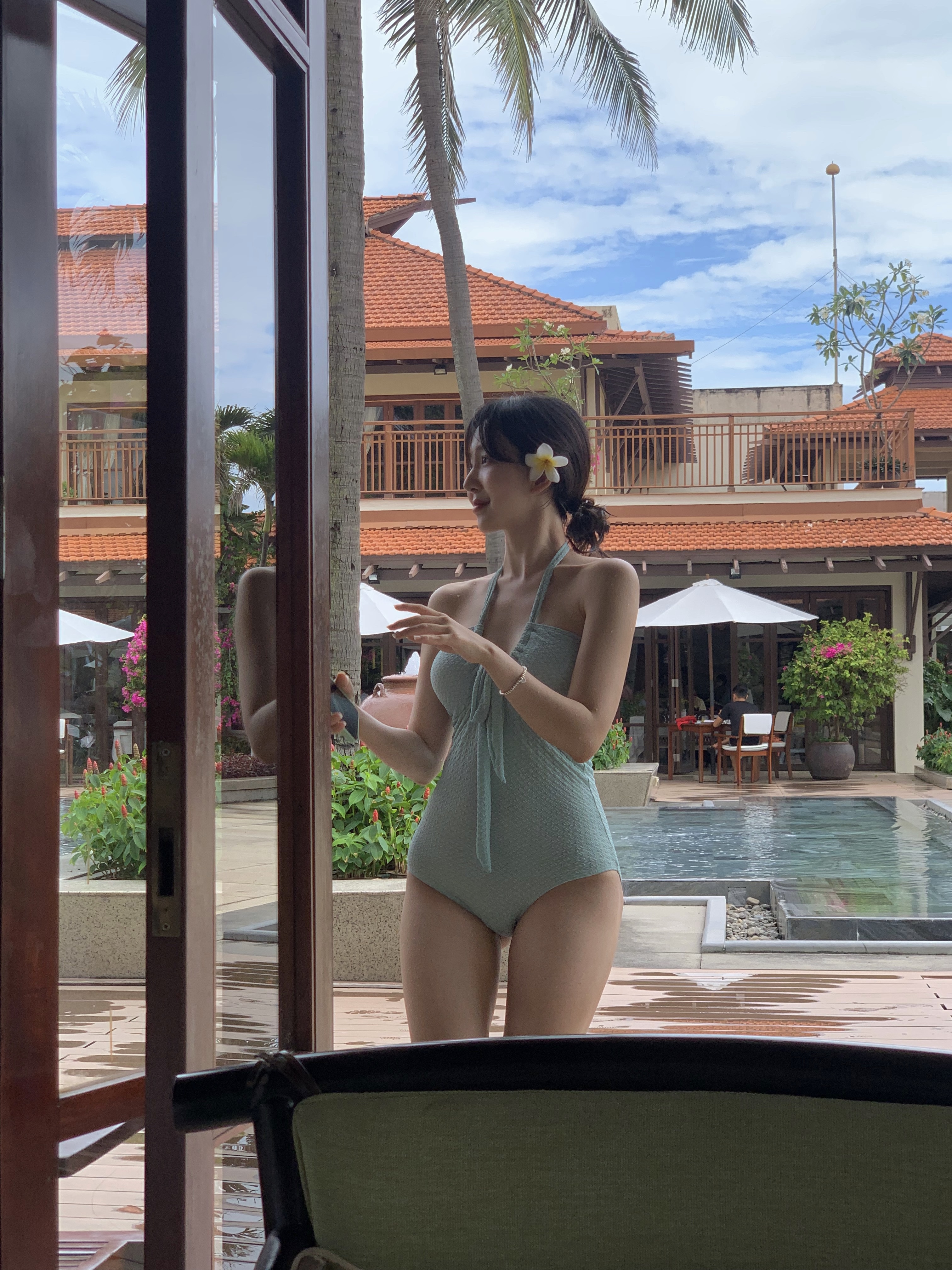 1600장돌파[무배/당일] 🍸(S,M,L) 민트 바스트 트임 홀터넥 고급스러운 수입 여성 모노키니 니트비키니 상세 이미지 17