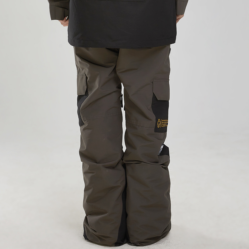 TH FLAT PANTS (KHAKI) : 롬프보드복