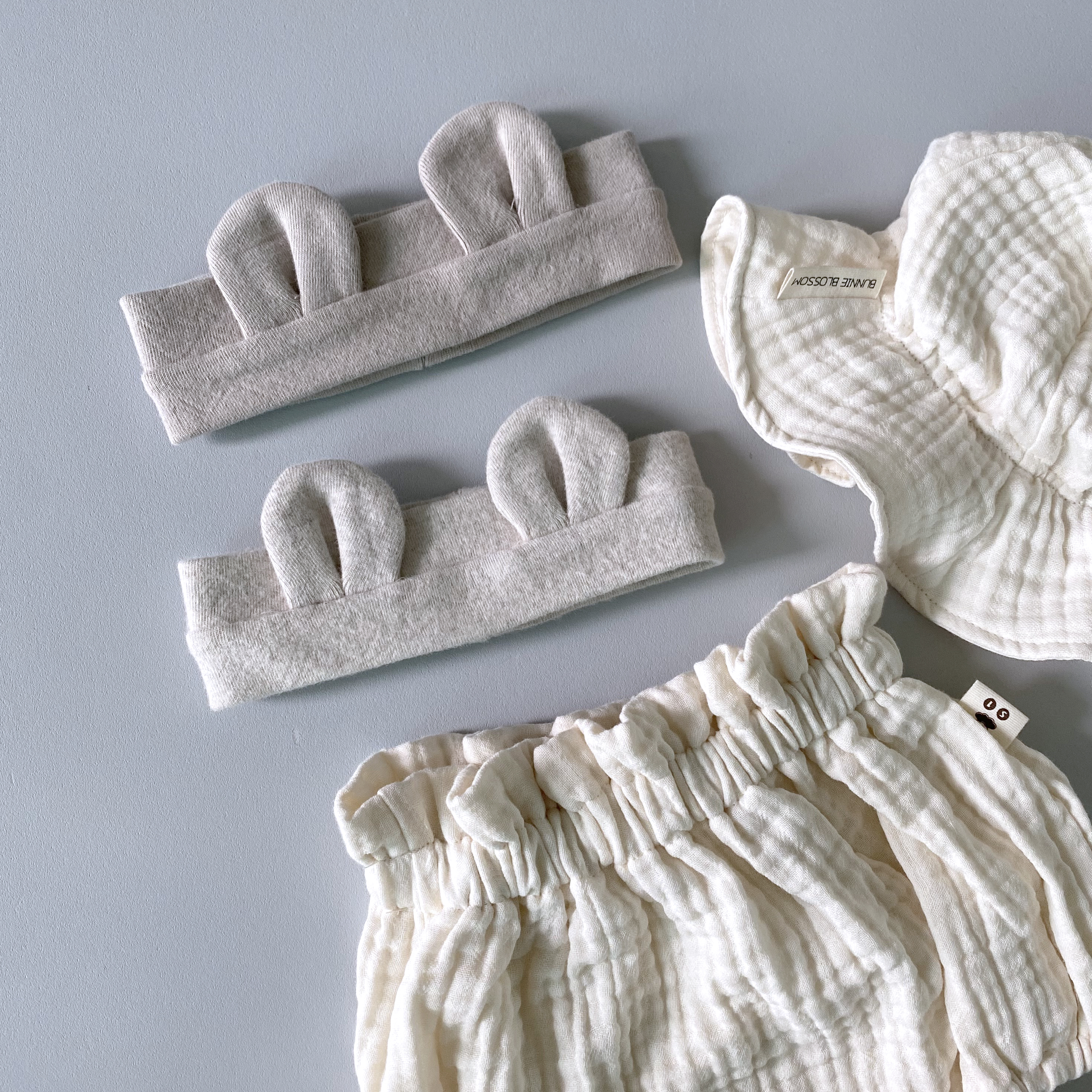 [바니블라썸] 아기 헤어밴드 머리띠 신생아 여아 남아 연핑크후라이스 곰돌이헤어밴드