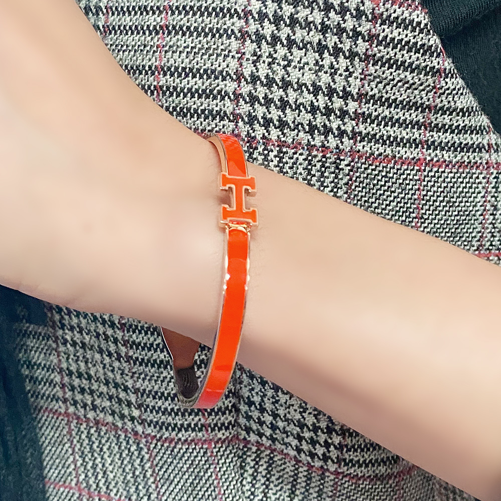 슬림 에폭시 뱅글 팔찌 로즈골드 변색없는 이온도금 써지컬스틸 착용편한 오토스프링 - 상세 이미지 5
