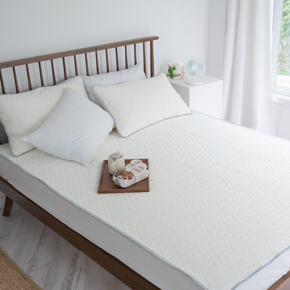 냉감패드 여름침대패드 라텍스 침대깔개