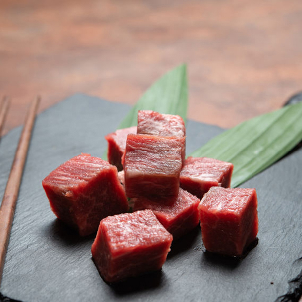 헬스꼬기 호주산 소고기 우둔살 1kg 슬라이스 큐브 (홍두깨살 부채살로 구성) 식단