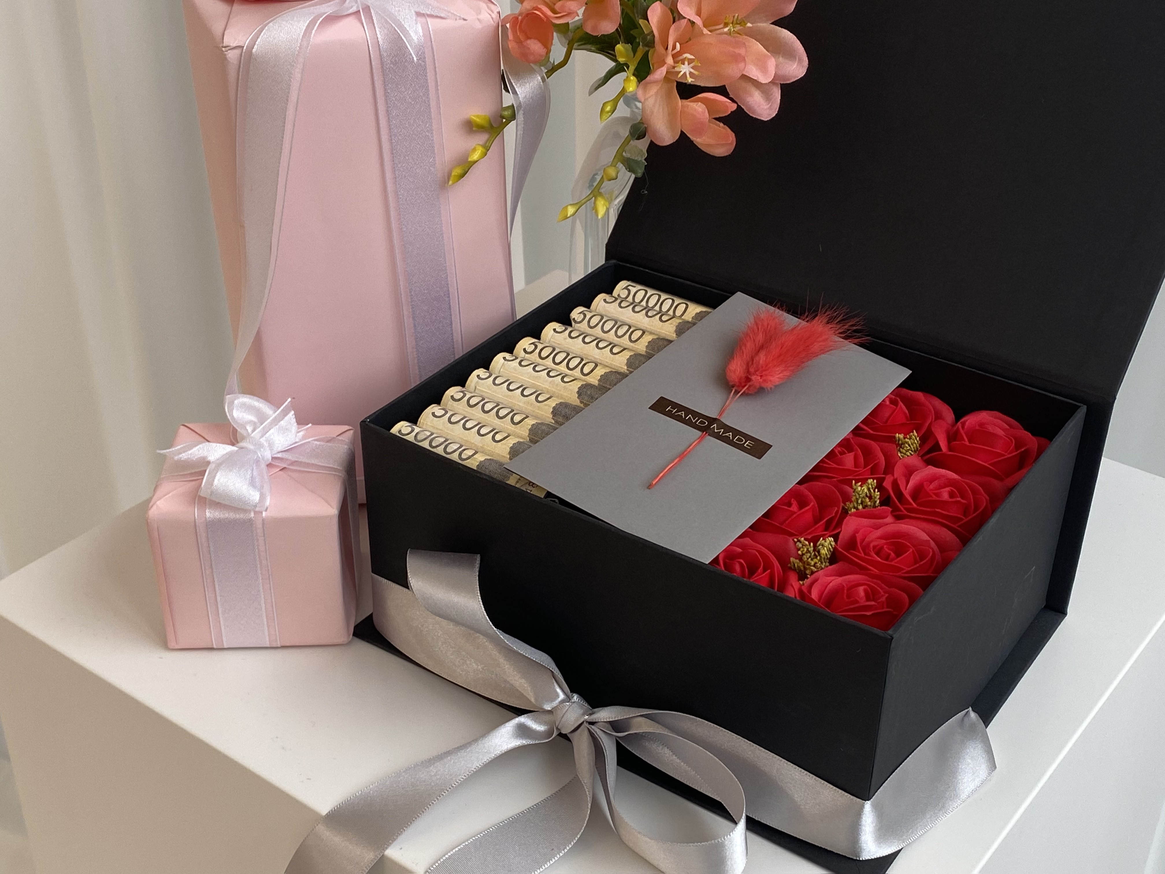 용돈박스 부모님엄마 아빠 환갑 생신 선물 아내와이프 남편생일 반전용돈이벤트 플라워박스핑크