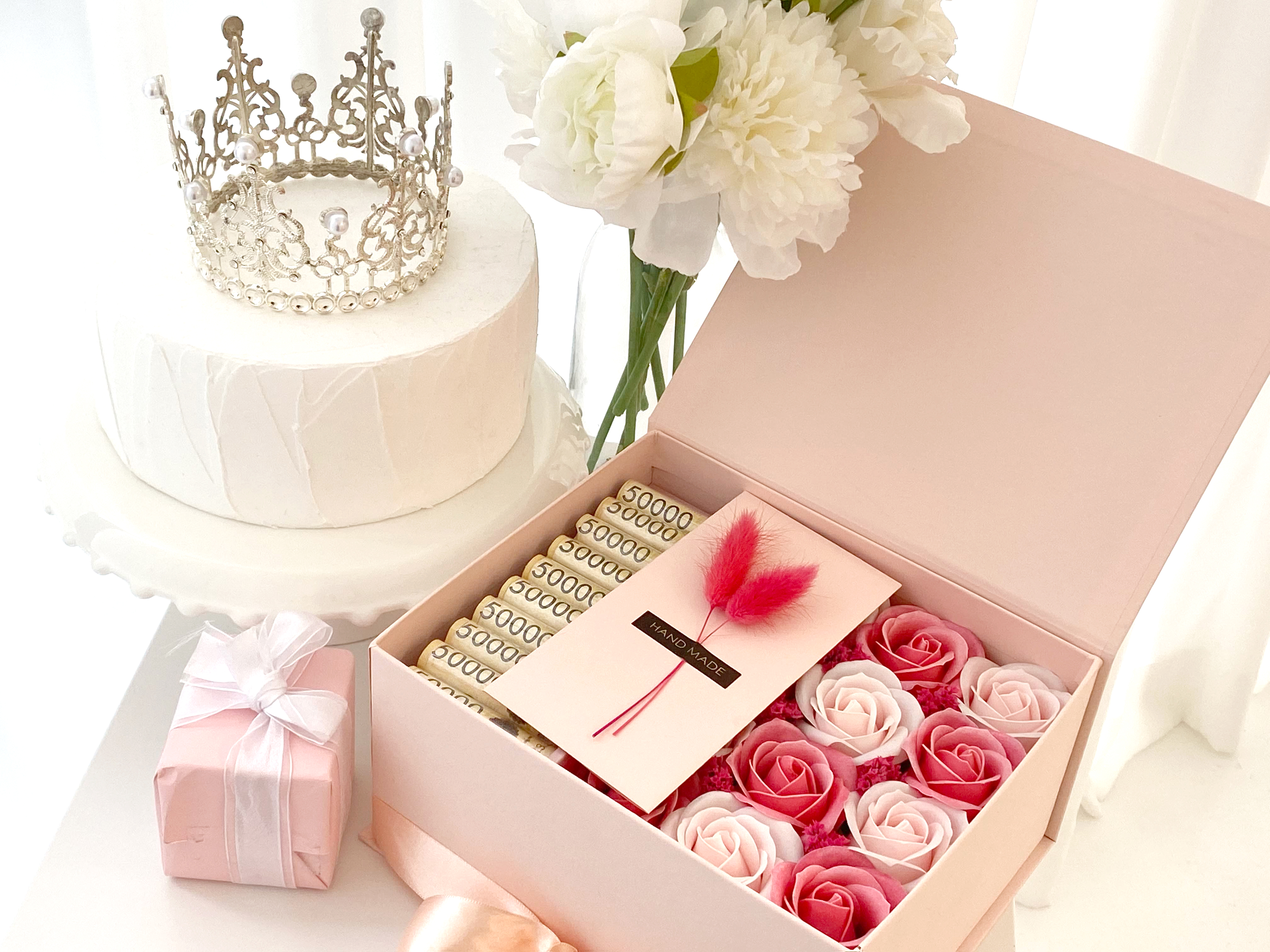 용돈박스 부모님엄마 아빠 환갑 생신 선물 아내와이프 남편생일 반전용돈이벤트 플라워박스핑크
