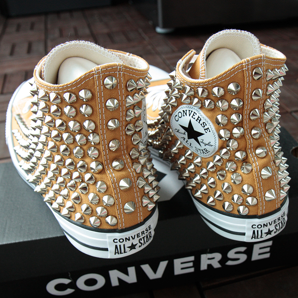 컨버스 척테일러 올스타 번트허니 리폼 찡 CONVERSE With Studs - 상세 이미지 2