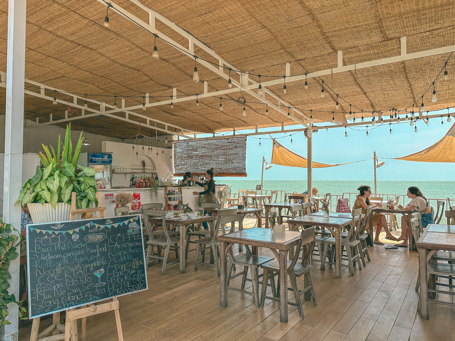 호치민 무이네 지프투어 사막투어 선셋 파우더룸 탈의실 픽업샌딩