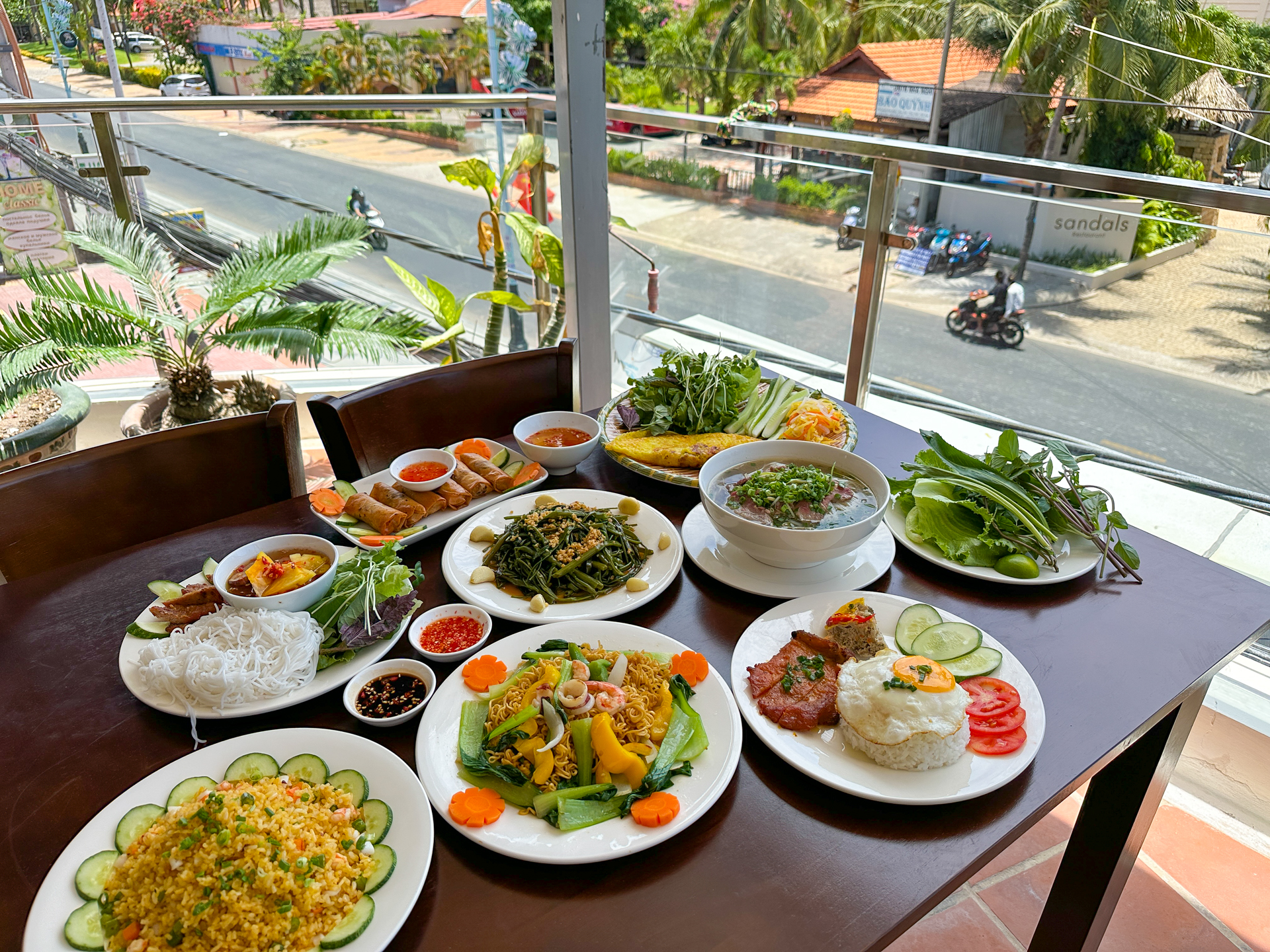 호치민 무이네 지프투어 사막투어 선셋 파우더룸 탈의실 픽업샌딩