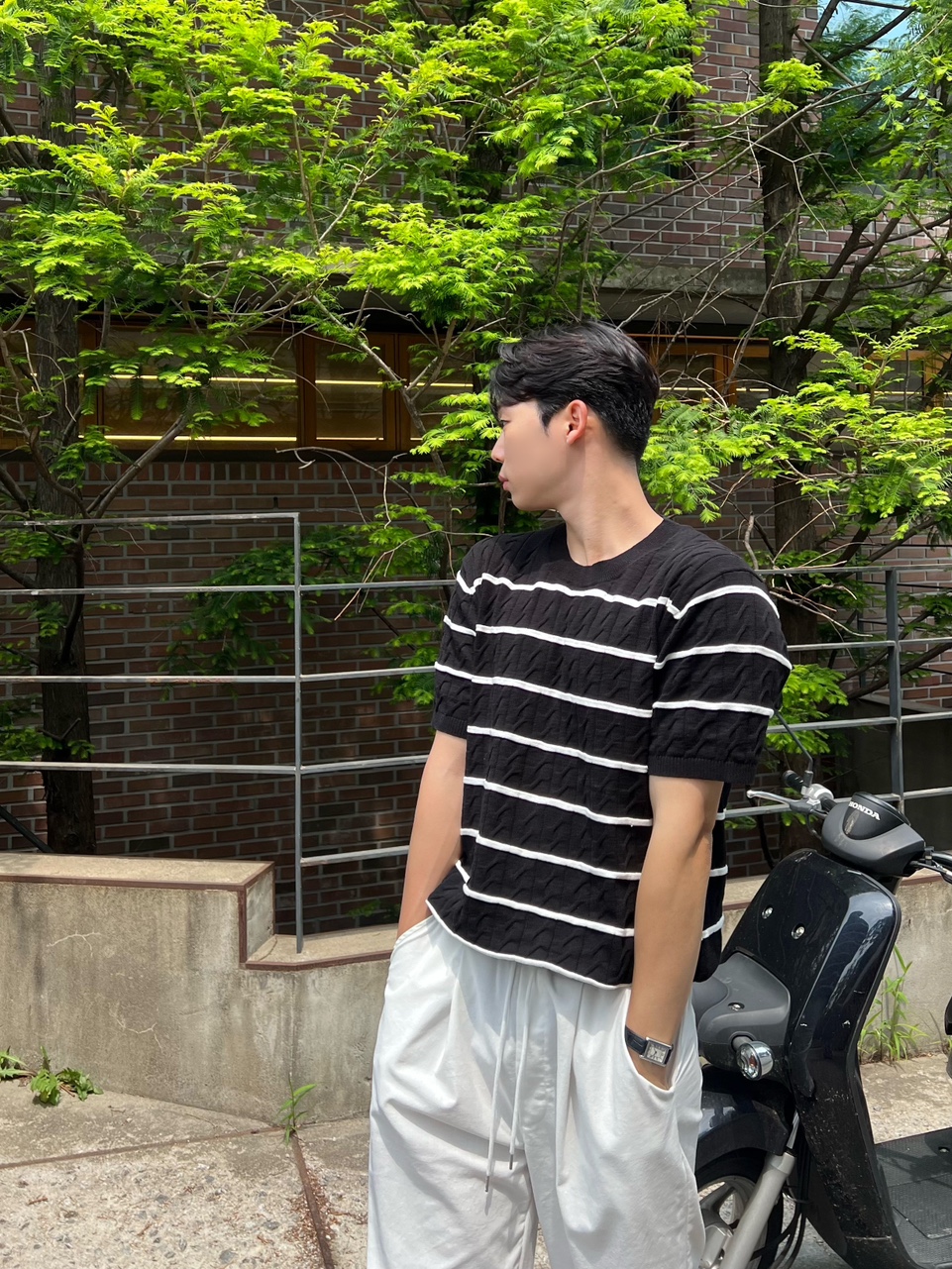 97DC95B6-25C0-4EDB-B653-39C285C179D7