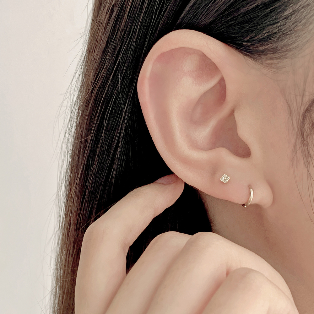 14k 조이 미니 클로버 큐빅 피어싱 - 상세 이미지 2