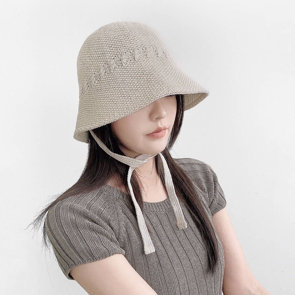 페이릿 여성 여름 턱끈 스트랩 니트 보넷 벙거지모자 버킷햇