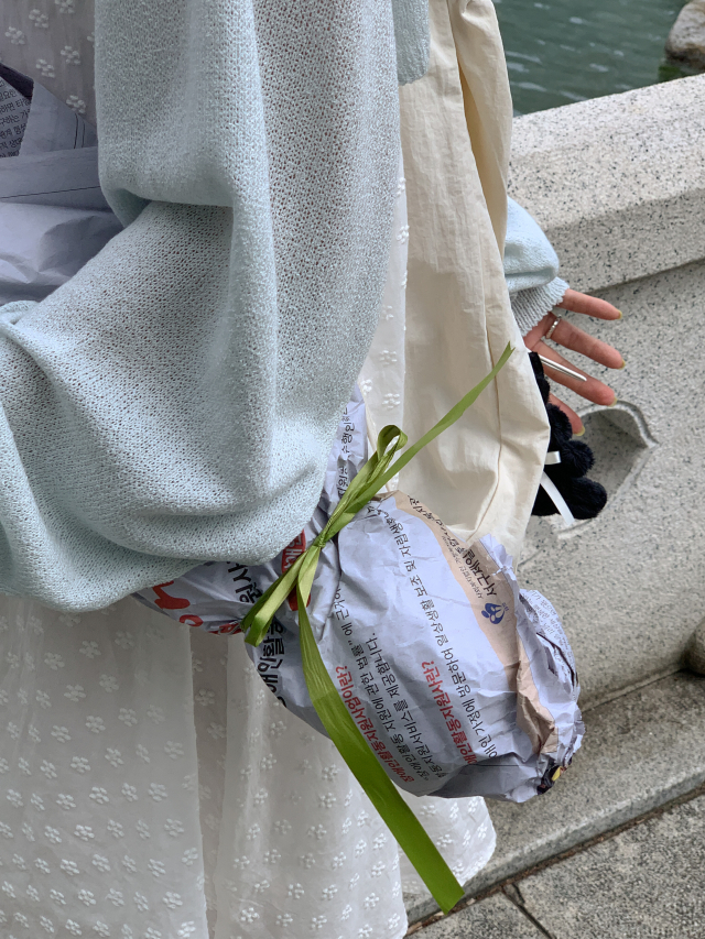 💕URBANE MADE 살안타템🌴💕 뮤트 여름 얇은 볼레로 크롭 리본 볼레로 가디건 (당일 4c) /여름가디건/여름볼레로/휴양지룩/여행룩/데이트룩 상세 이미지 102