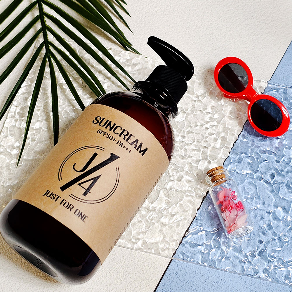 저스트포원 J41 선크림 대용량 500ml SPF50+ 골프 스포츠 끈적임없는 촉촉한 온가족 자외선차단제 썬크림 - 상세 이미지 2