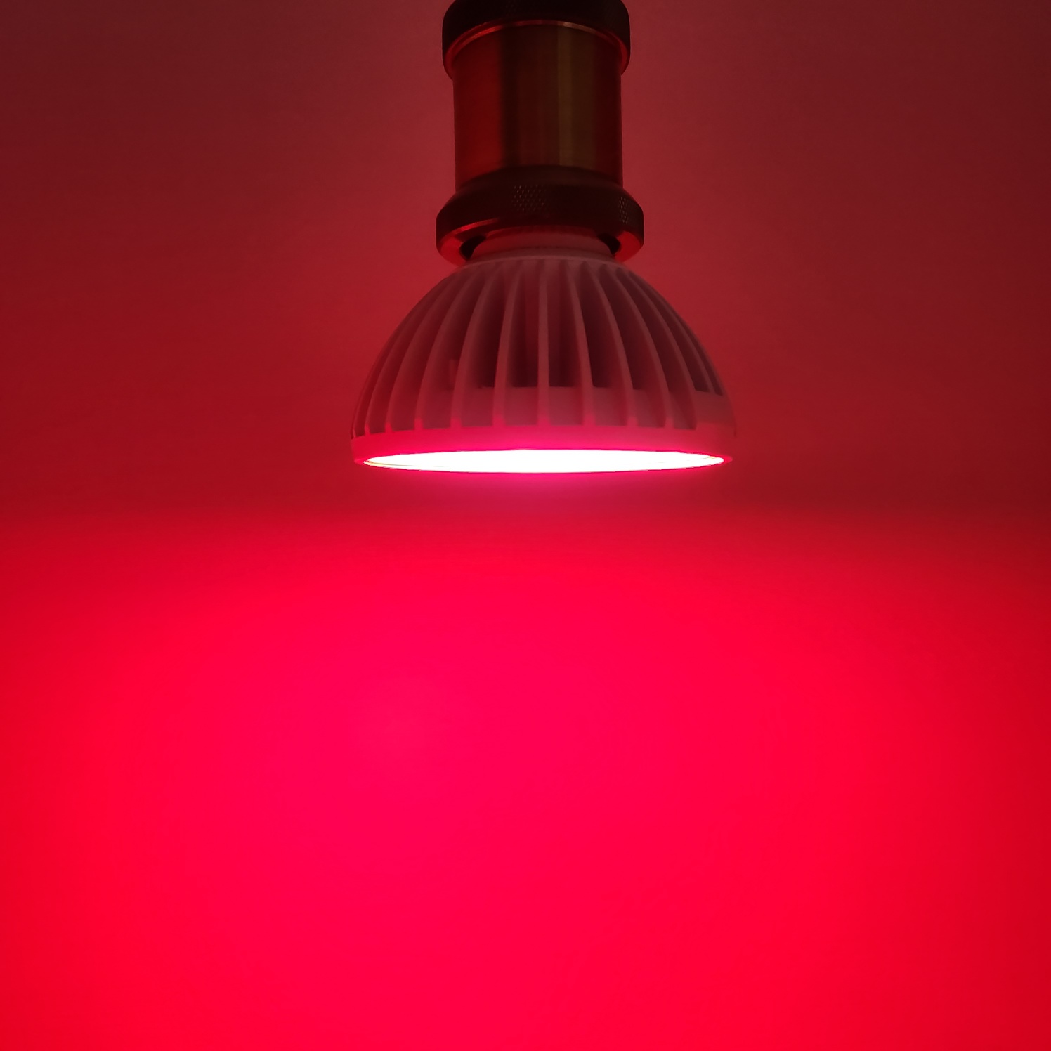 LED PAR30 파삼공15W 적색,청색,녹색,보라,핑크 집중형 라이브 카페 노래방 칼라 - 상세 이미지 4