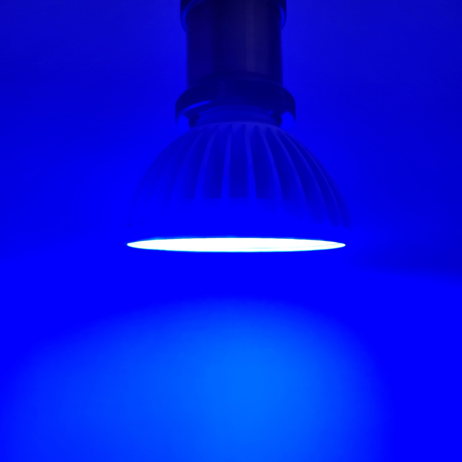 LED PAR30 파삼공15W 적색,청색,녹색,보라,핑크 집중형 라이브 카페 노래방 칼라 - 상세 이미지 5